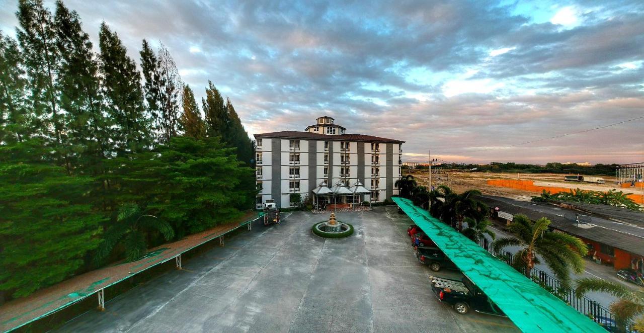 Matini Amata Hotel Ban Hua Phai Buitenkant foto